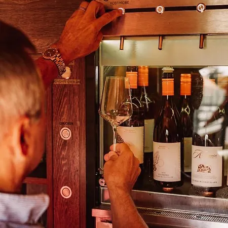 Weingut Kollerhof Am Eichberg * ロイトシャッハ