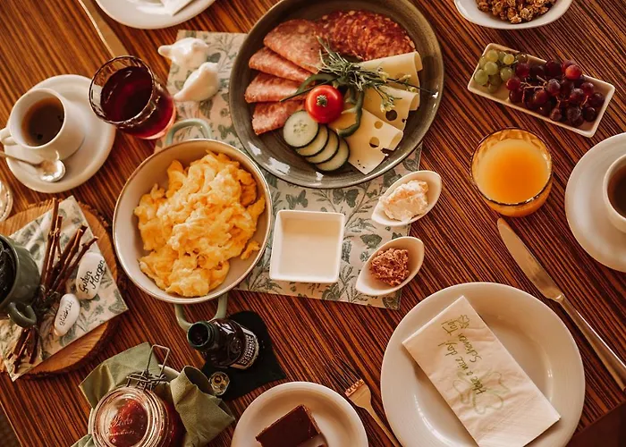 Weingut Kollerhof Am Eichberg مزرعة للإقامة