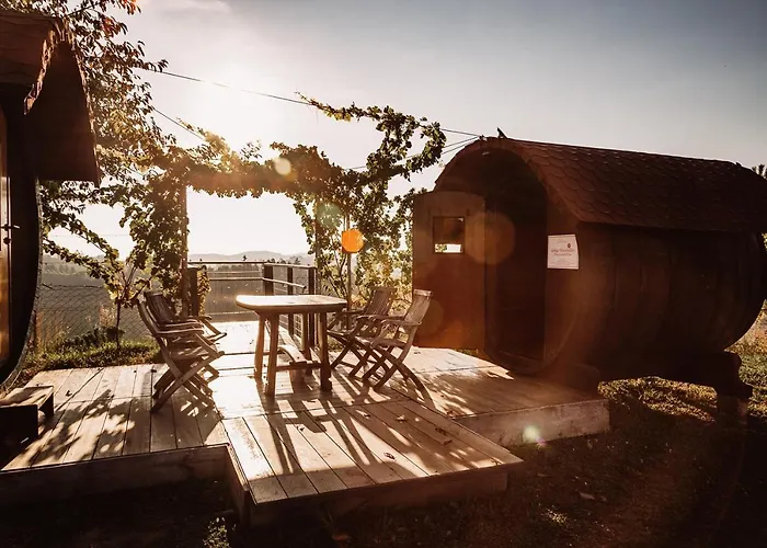 مزرعة للإقامة Weingut Kollerhof Am Eichberg *