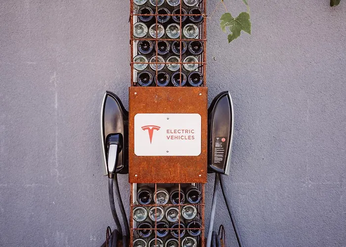 Weingut Kollerhof Am Eichberg مزرعة للإقامة ليوتسشاخ