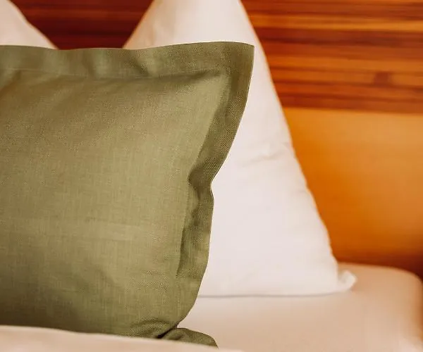 مزرعة للإقامة Weingut Kollerhof Am Eichberg *