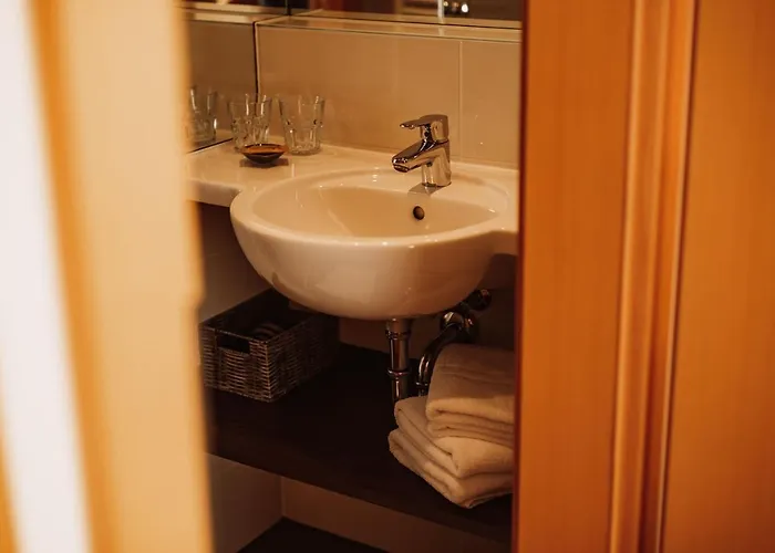 Weingut Kollerhof Am Eichberg مزرعة للإقامة *